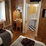 Boffin 3* Westport