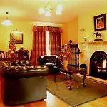 Boffin 3* Westport